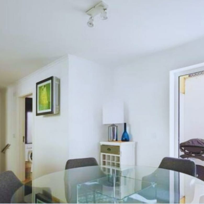 Moradia T3 no Monte Estoril, mobilada e equipada