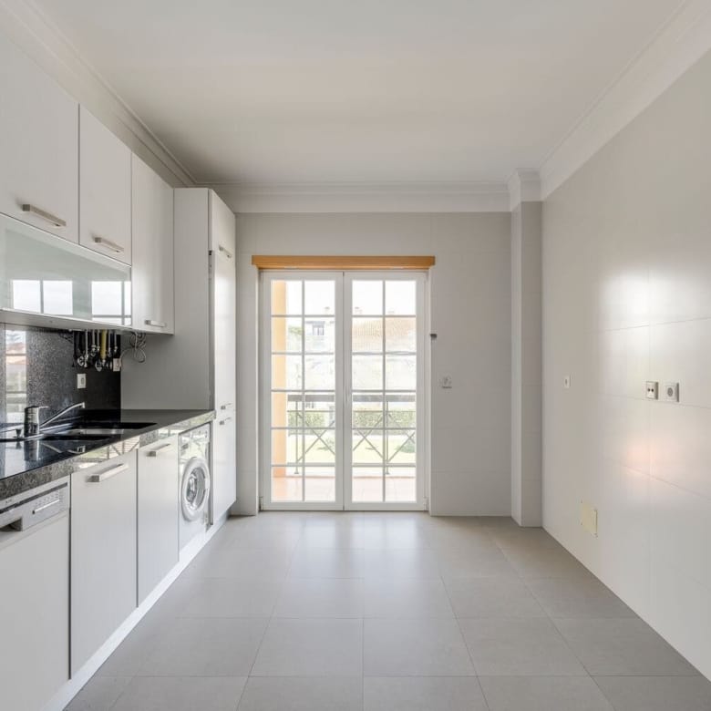 Apartamento T4 para arrendar na Quinta da Beloura