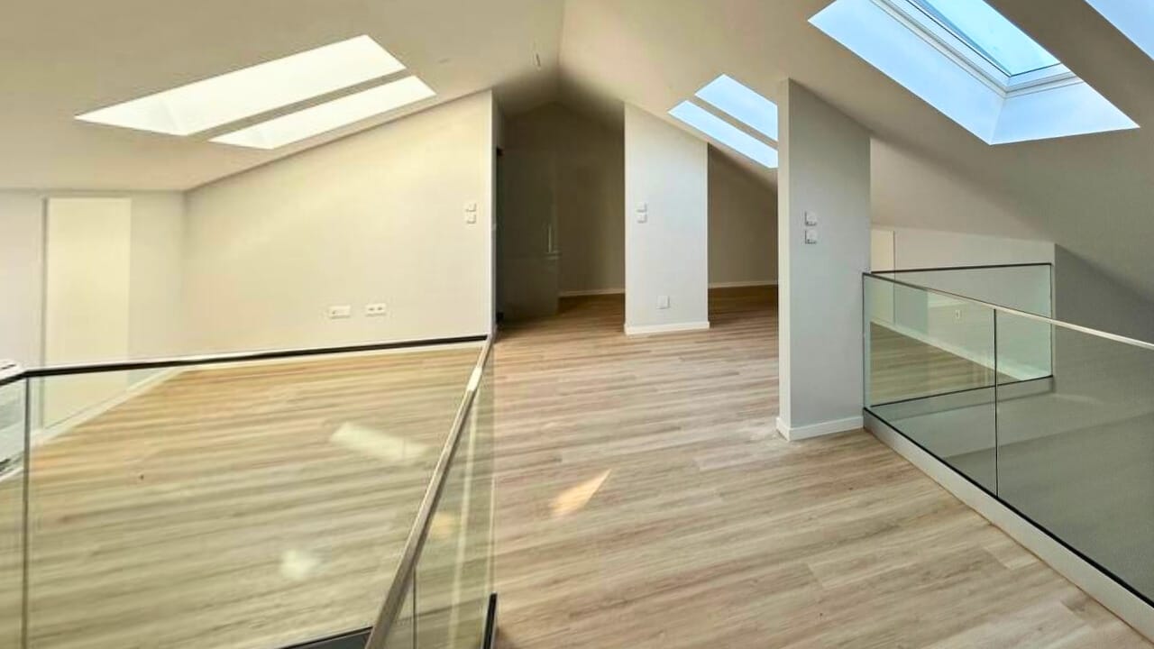 Apartamento T3+1, Novo em Carcavelos