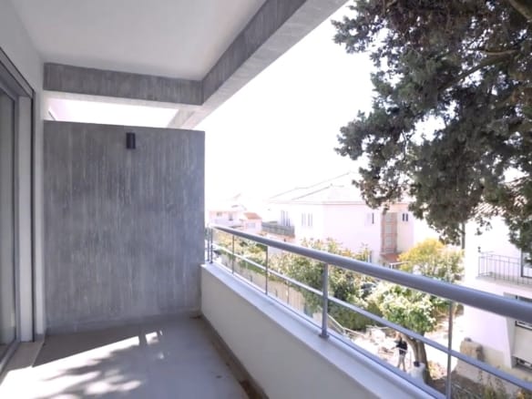 Apartamento T3 em Carcavelos