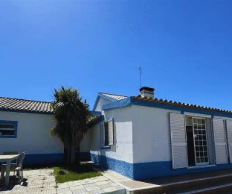 Quinta em Azeitão com 3ha e Casa T4 com 299m2