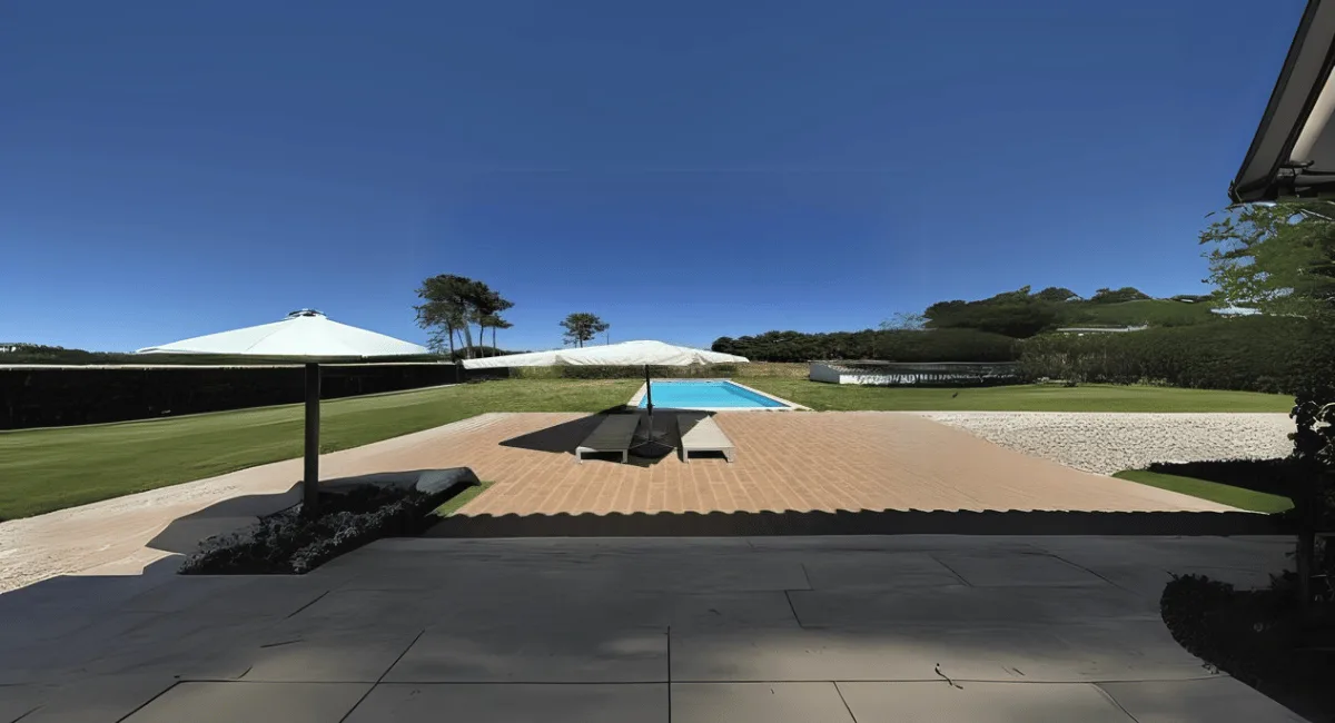 Quinta em Azeitão com 3ha e Casa T4 com 299m2