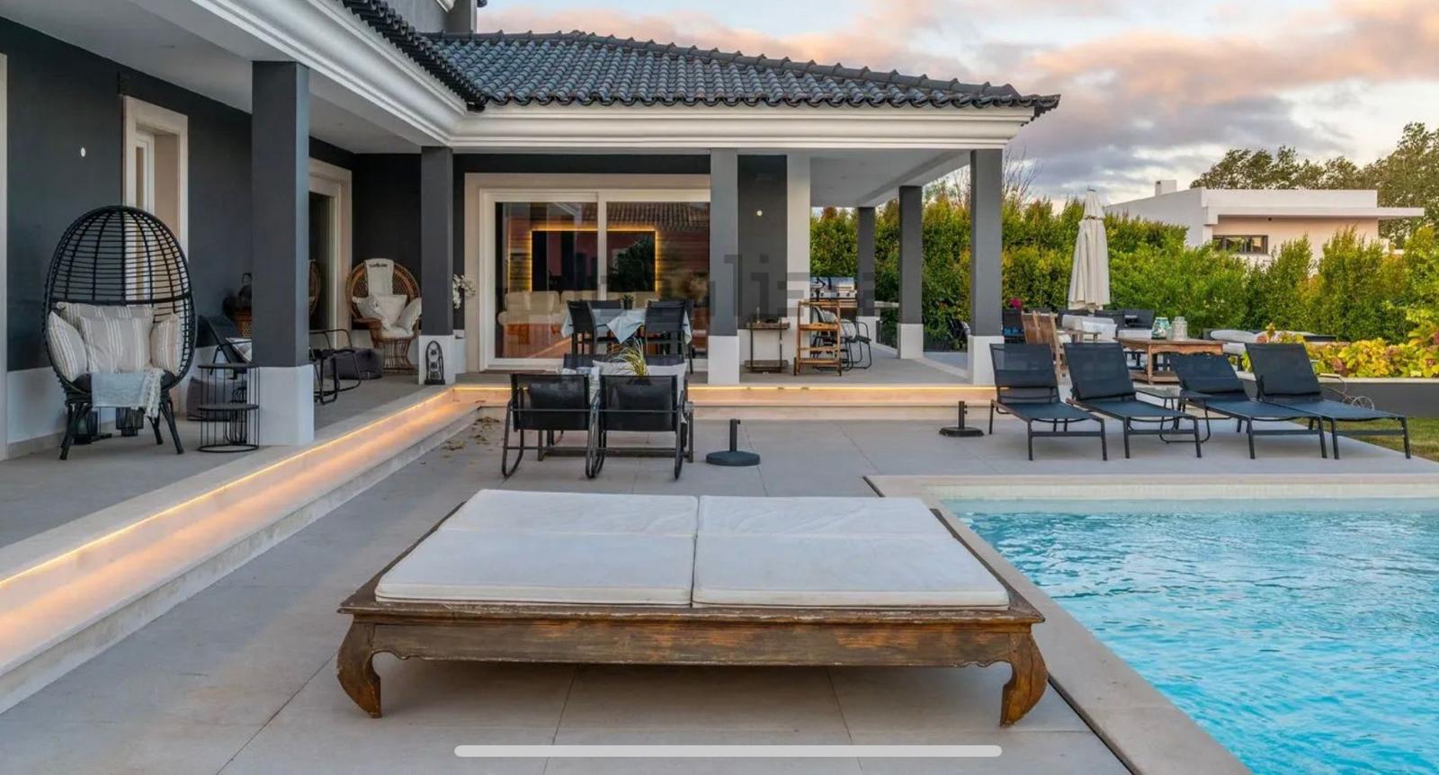 Moradia T5 de Luxo na Quinta da Beloura II – Sintra