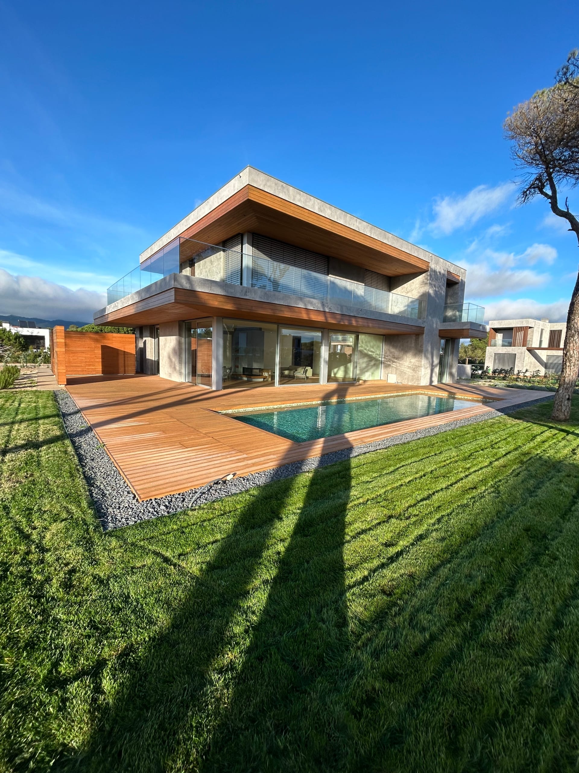 Moradia de Luxo T5 Pateo