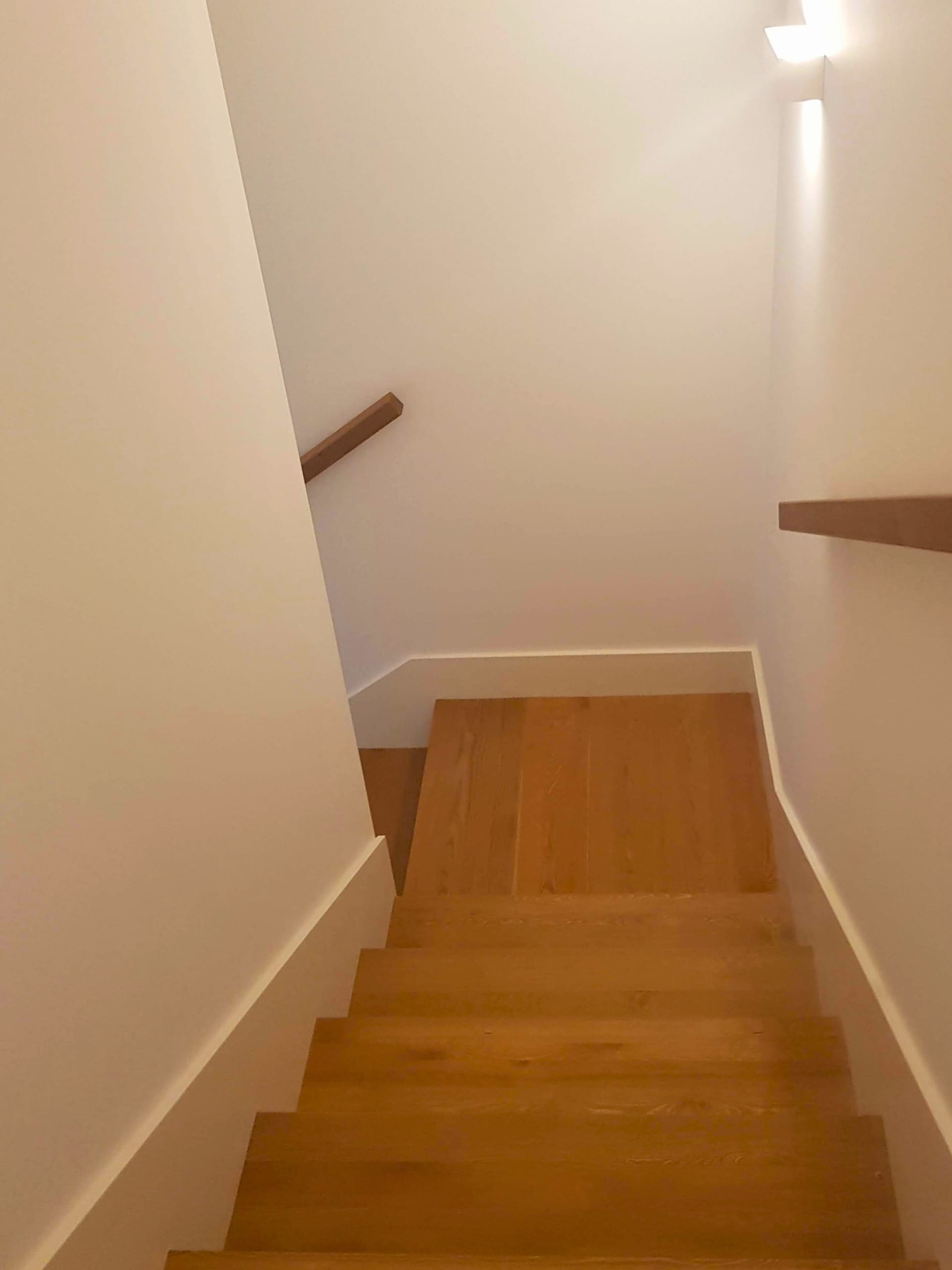 Moradia T4 no Bloom Marinha - Venda #CascaisProperty - Escada